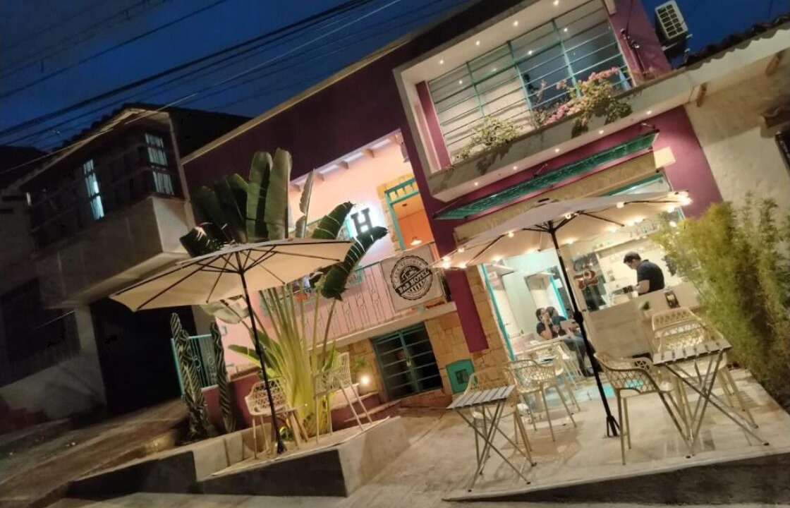 Photo of Outdoor in Cali