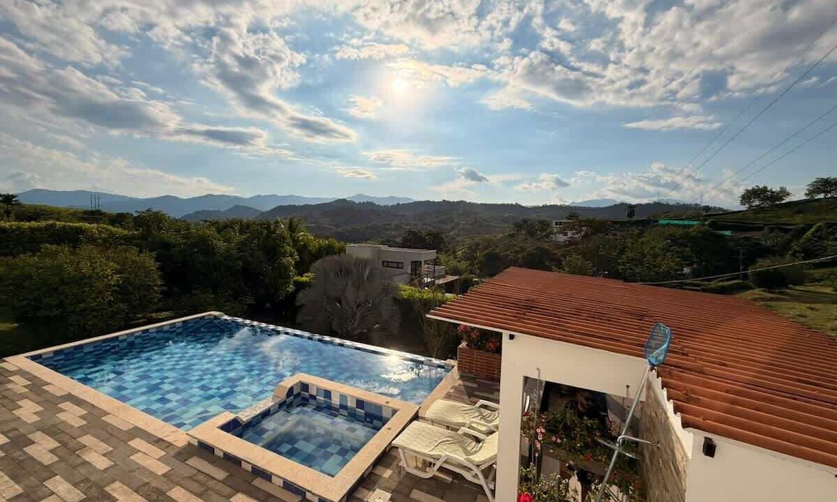 Photo of Outdoor in Neira
