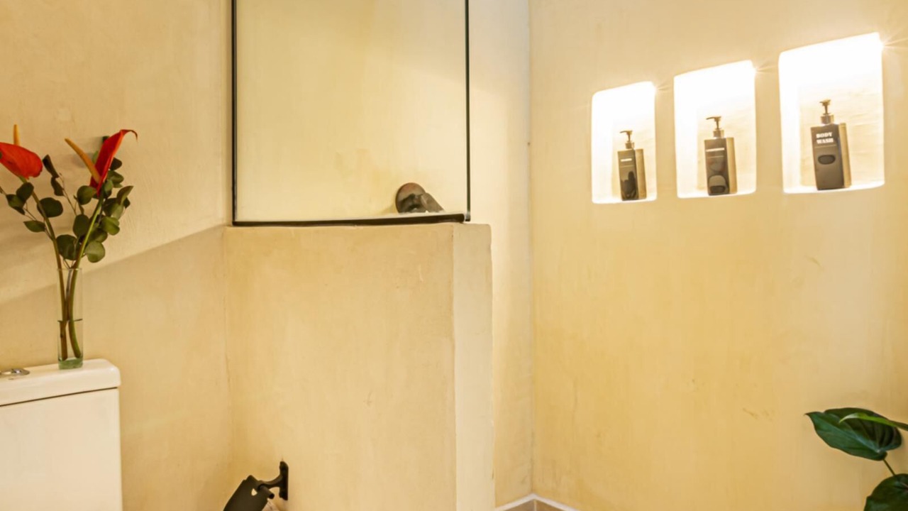 Photo of Bathroom in Barrio Centro