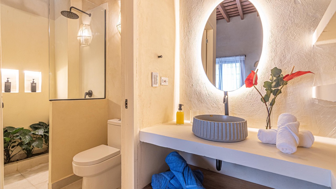 Photo of Bathroom in Barrio Centro