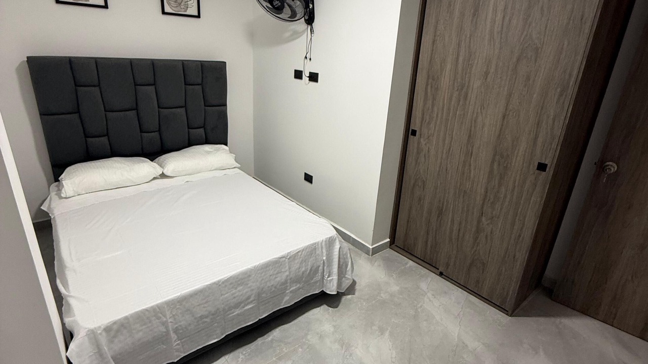Photo of Bedroom in San Fernando