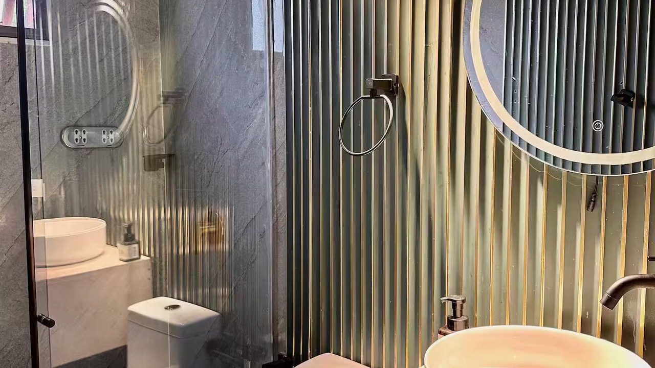 Photo of Bathroom in Chico