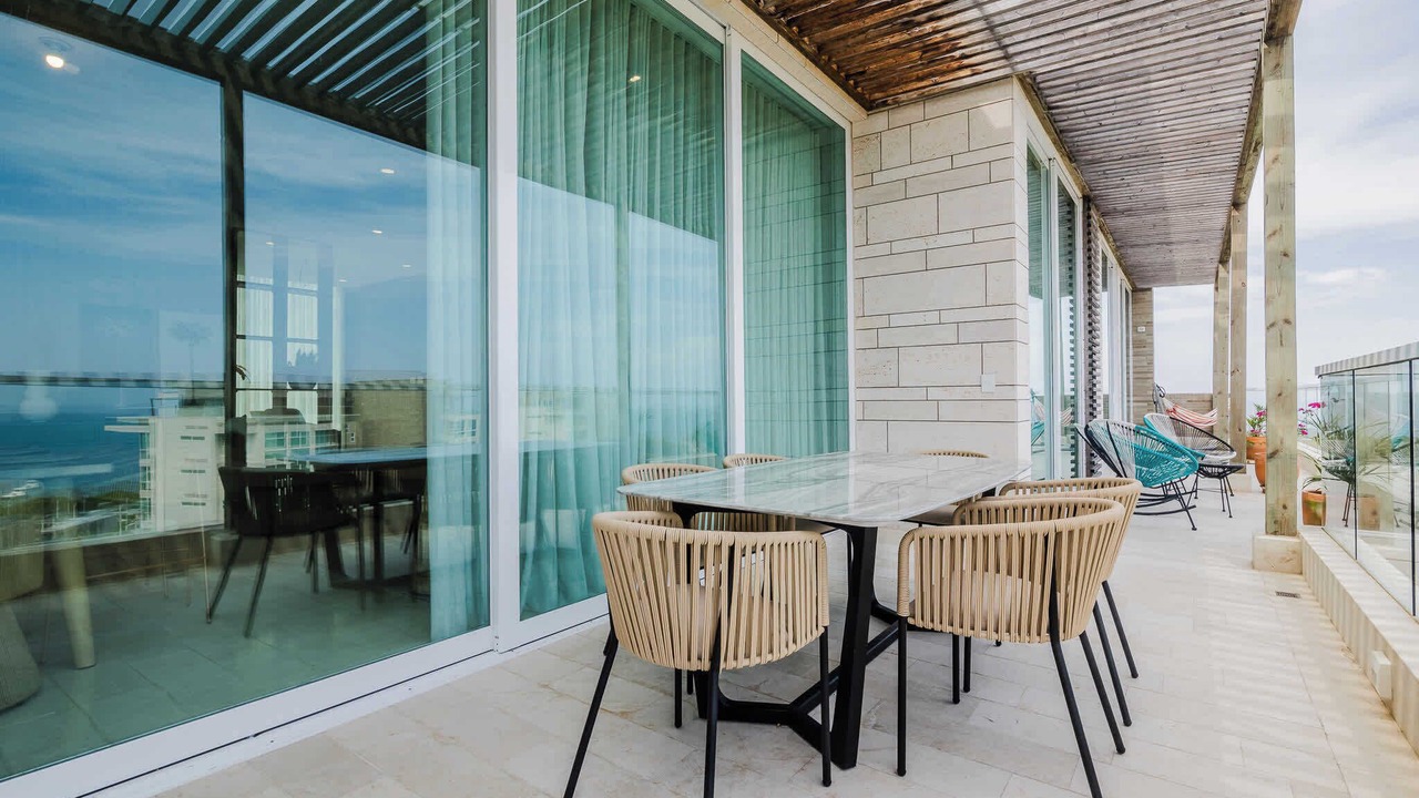 Photo of Patio Balcony in Porto Nao