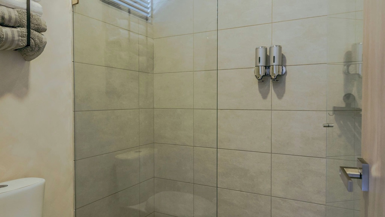 Photo of Bathroom in Papare
