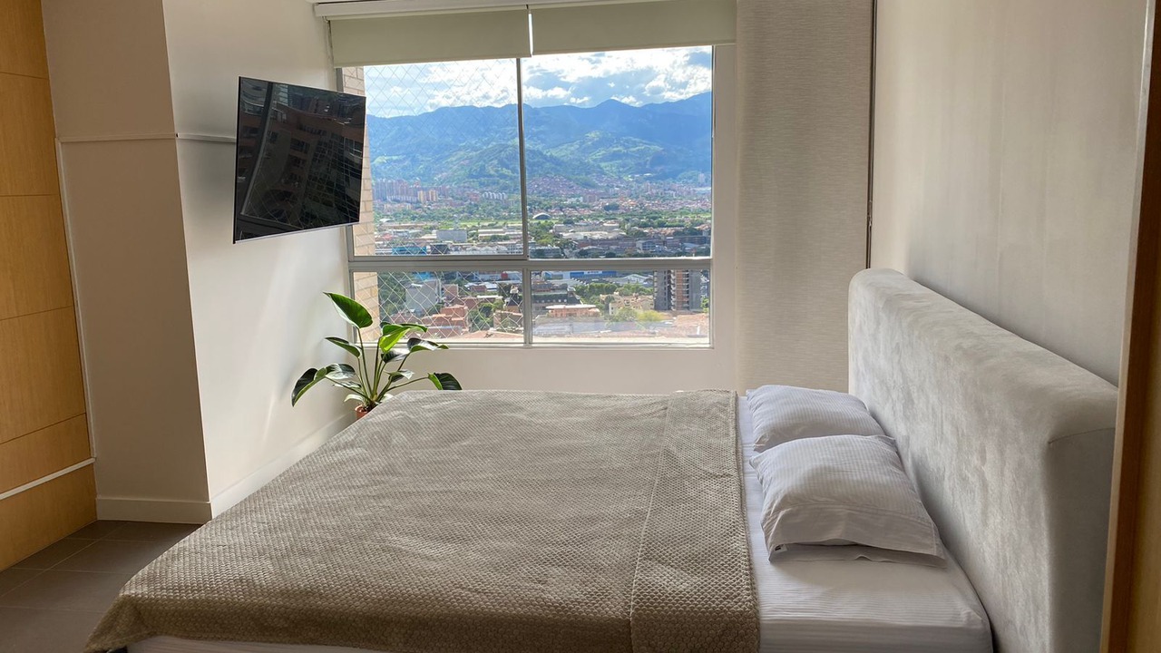 Photo of Bedroom in Lalinde