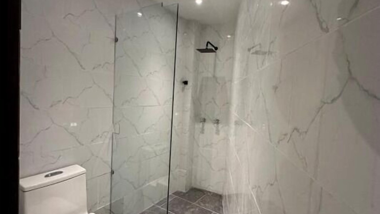 Photo of Bathroom in La Florida