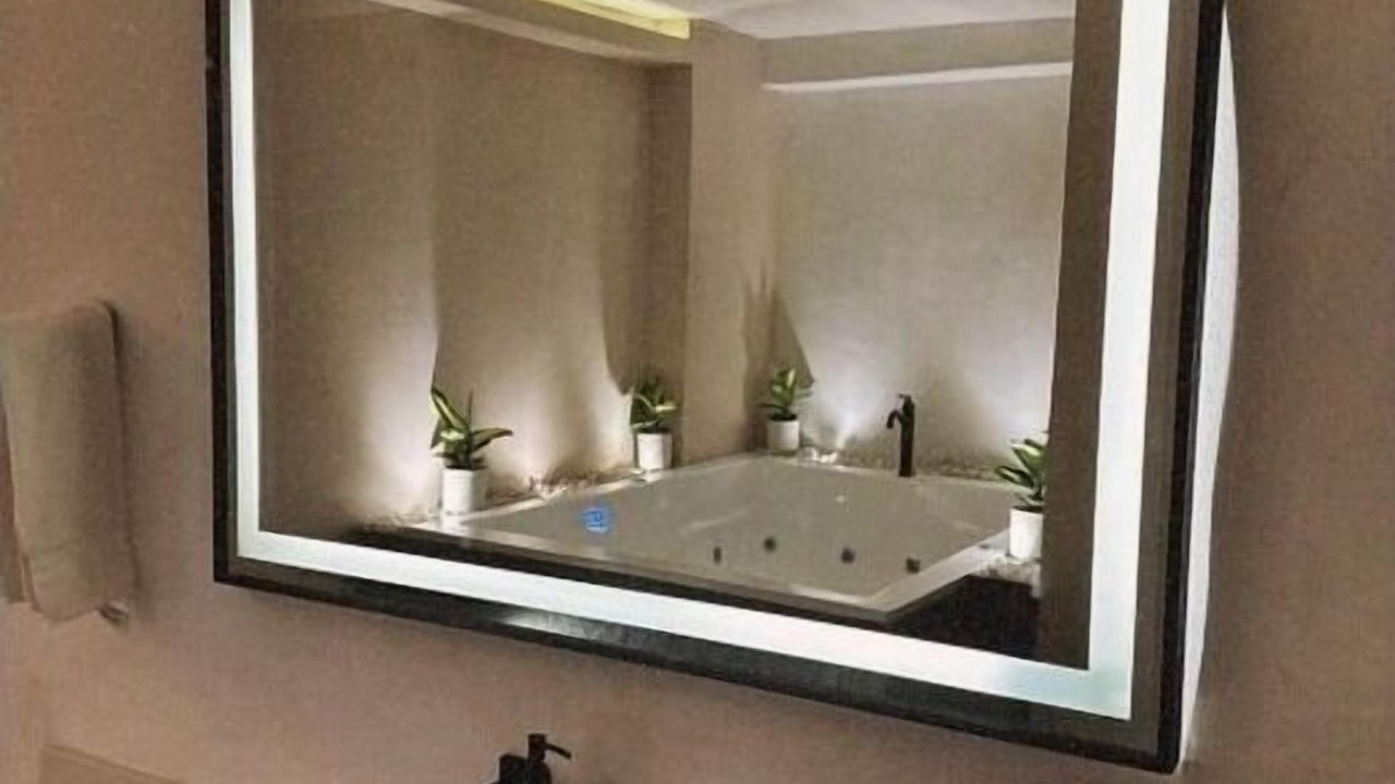 Photo of Bathroom in La Florida