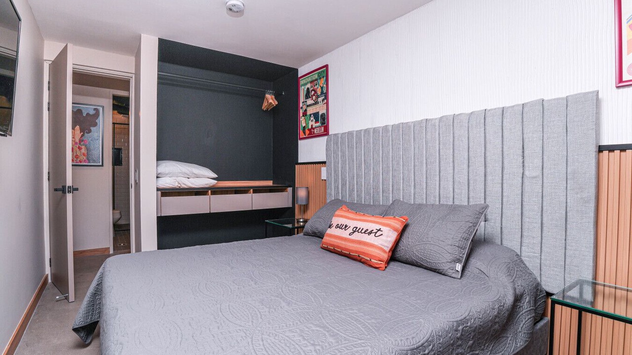 Photo of Bedroom in La Florida
