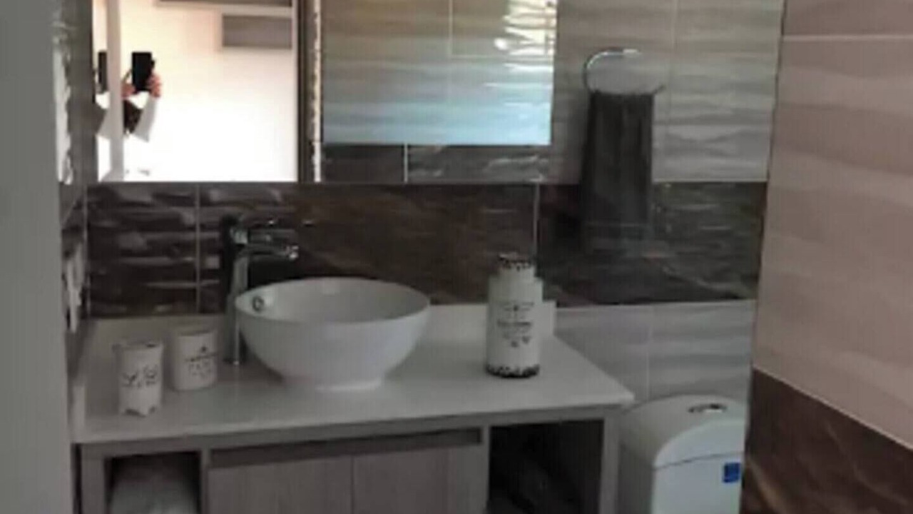 Photo of Bathroom in La Florida