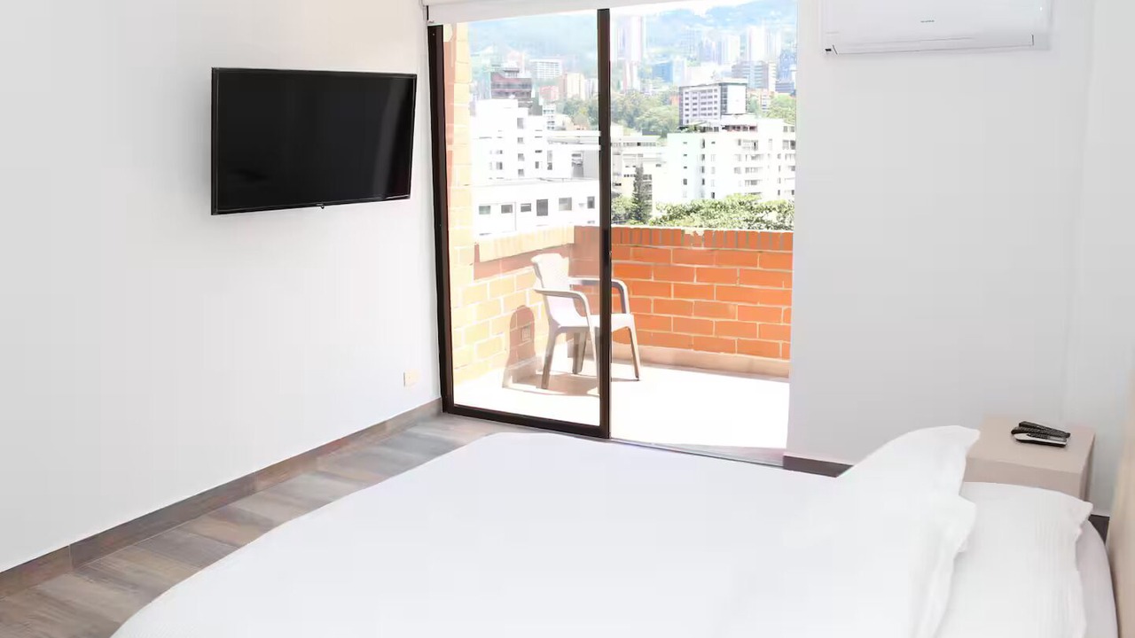 Photo of Bedroom in La Florida
