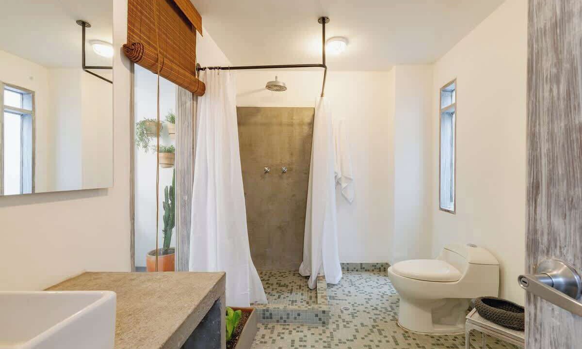 Photo of Bathroom in Manrique