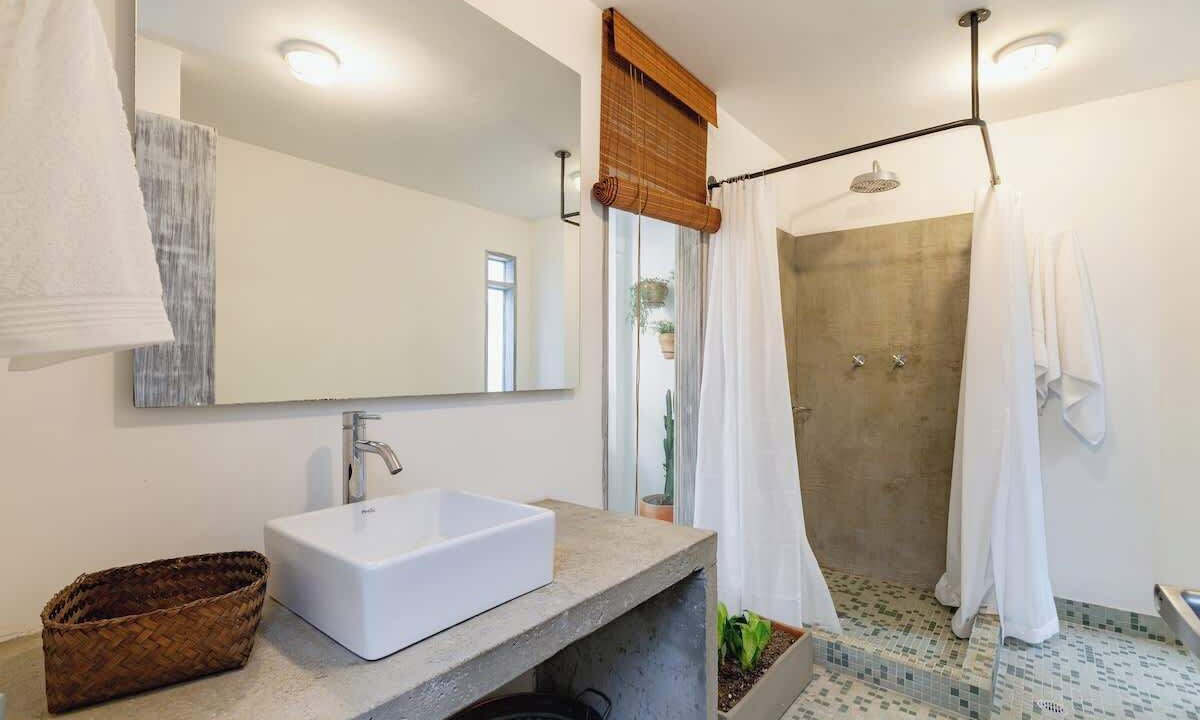 Photo of Bathroom in Manrique