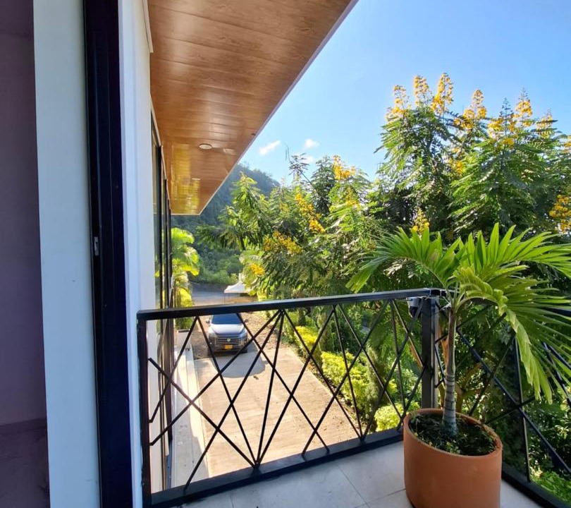 Photo of Patio Balcony in Nimaima