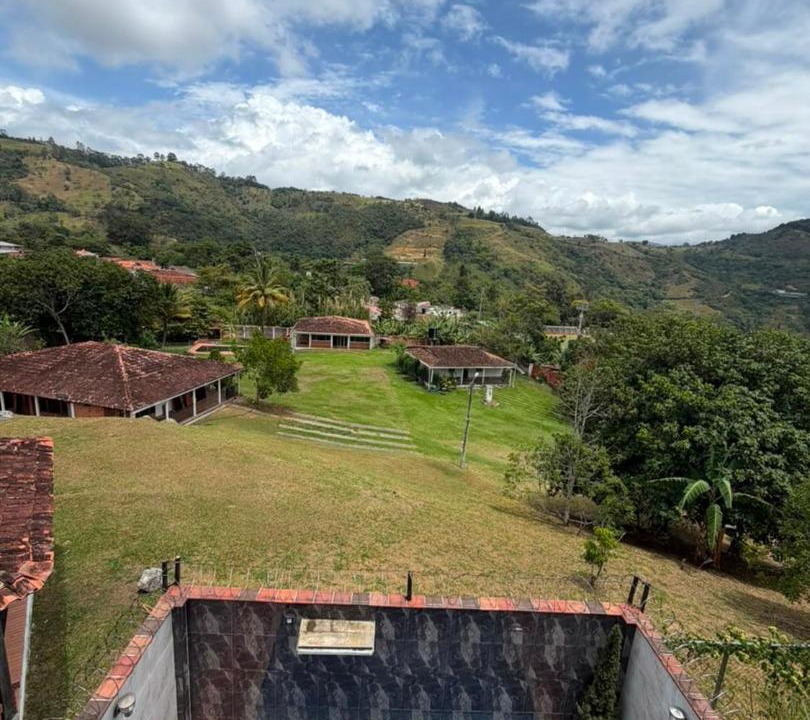 Photo of Others in Chinacota