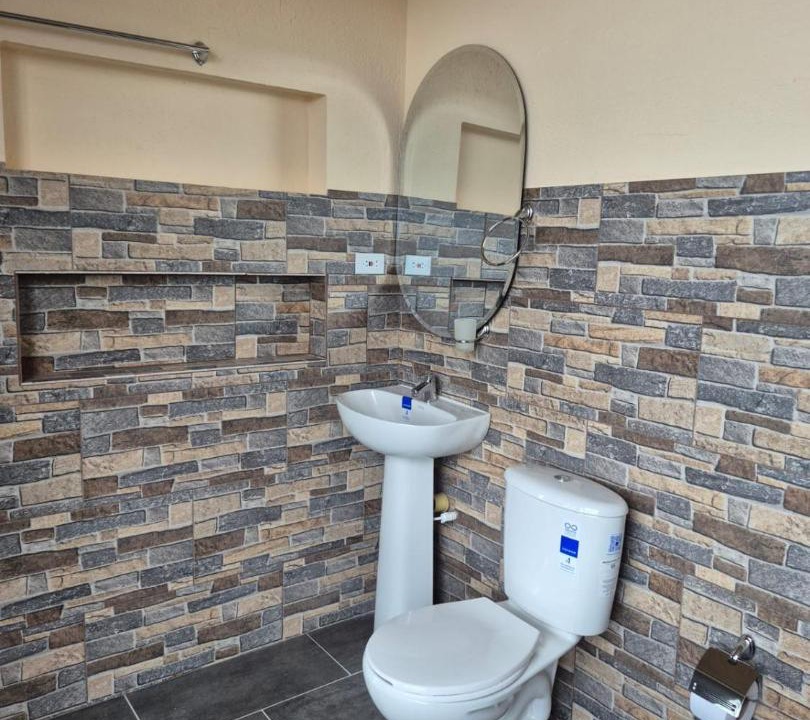 Photo of Bathroom in Iza