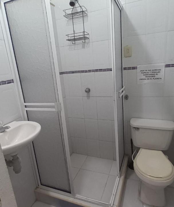 Photo of Bathroom in Comuna 3