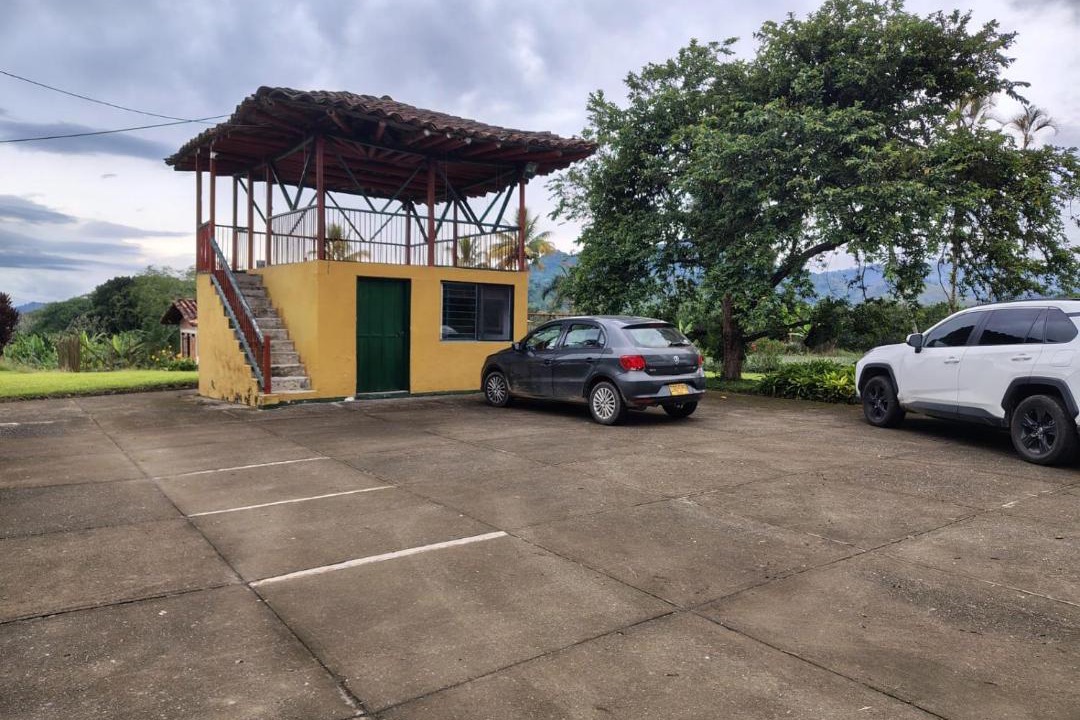 Photo of Others in Pereira