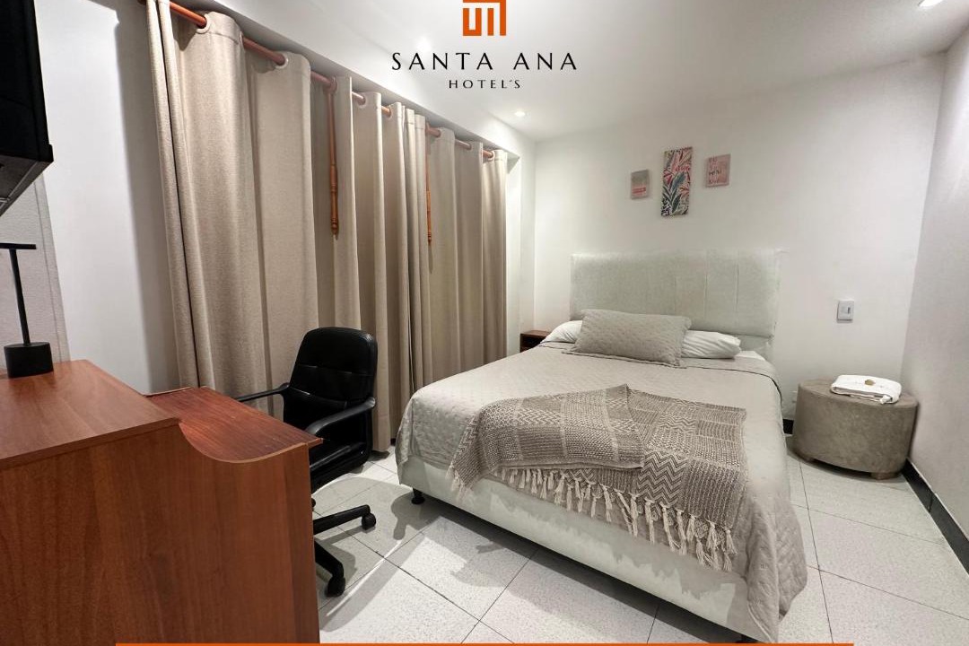 Photo of Bedroom in Santa Ana