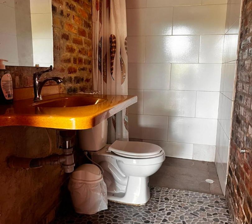 Photo of Bathroom in Anolaima