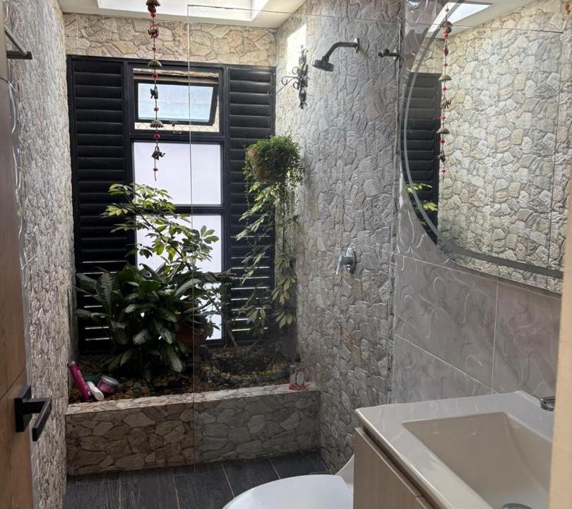Photo of Bathroom in La Cumbre