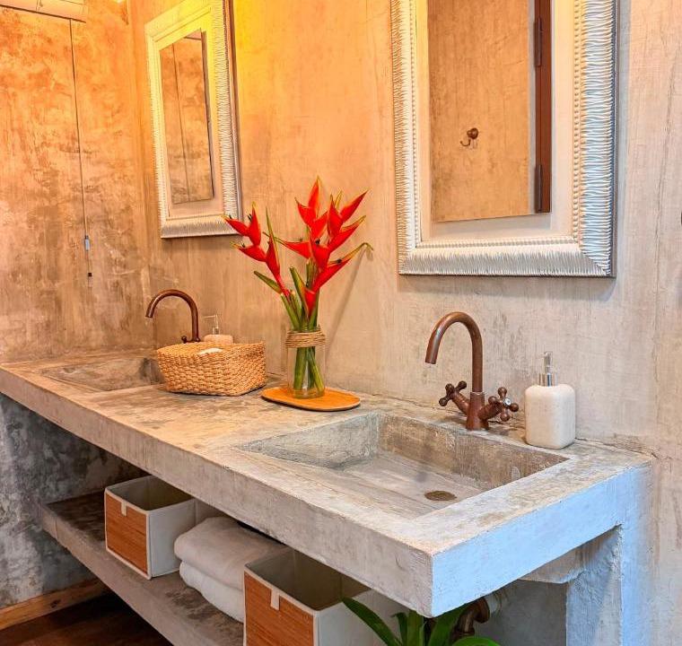 Photo of Bathroom in Papare