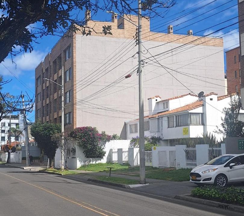 Photo of Buildings in Usaquen