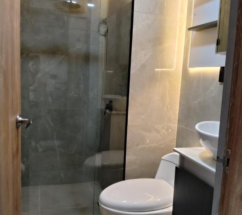 Photo of Bathroom in Cali