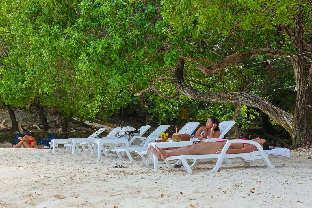 Photo of Others in Rosario Islands