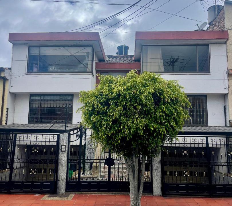 Photo of Others in Calle 26