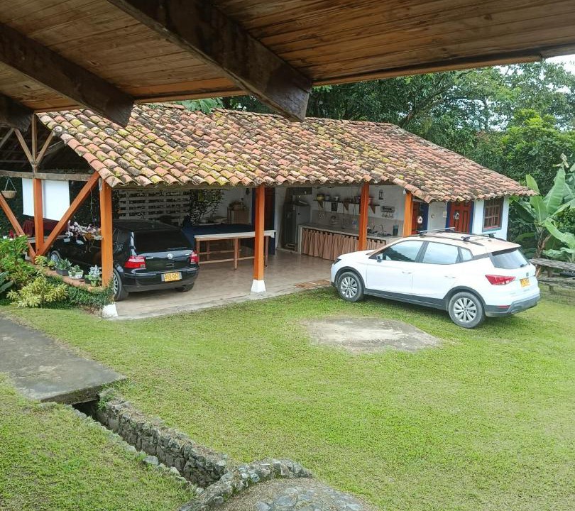 Photo of Others in Pradera