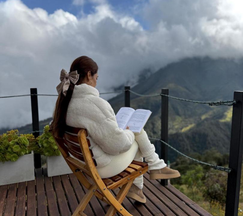 Photo of Others in Herveo