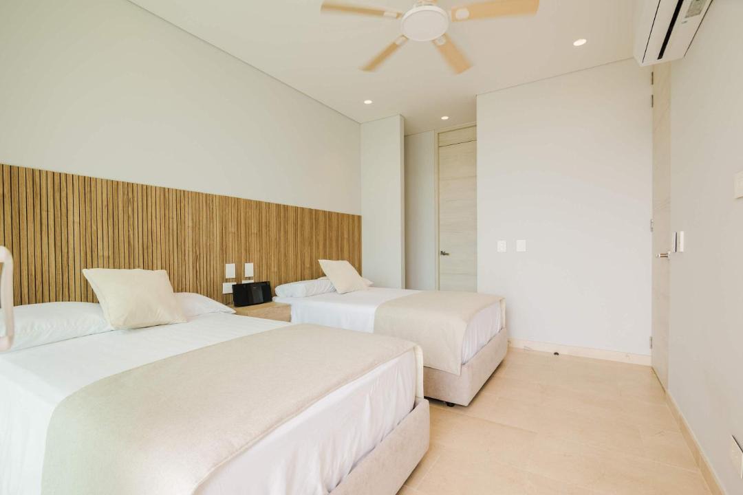 Photo of Bedroom in Porto Nao