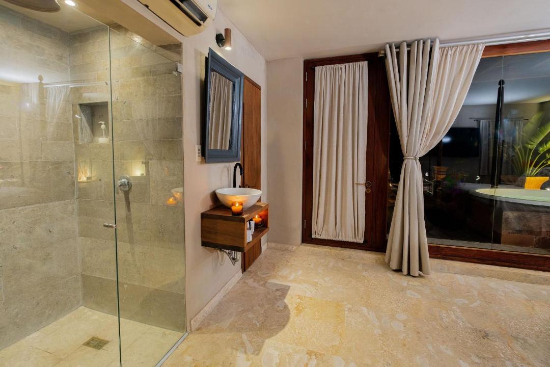 Photo of Bathroom in Cartagena Walled City