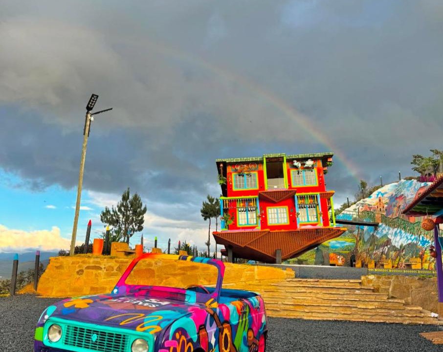 Photo of Others in Raquira