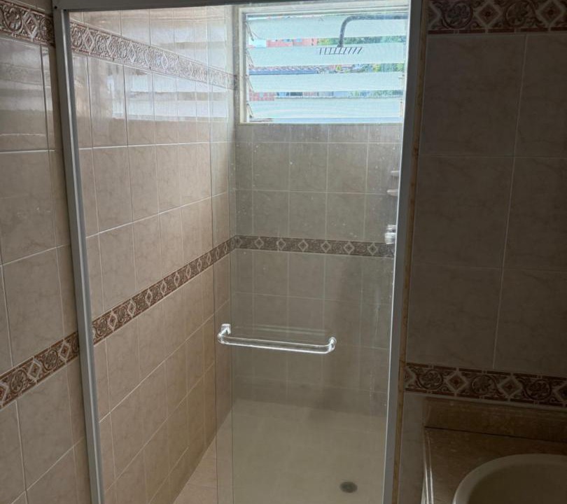 Photo of Bathroom in Laureles
