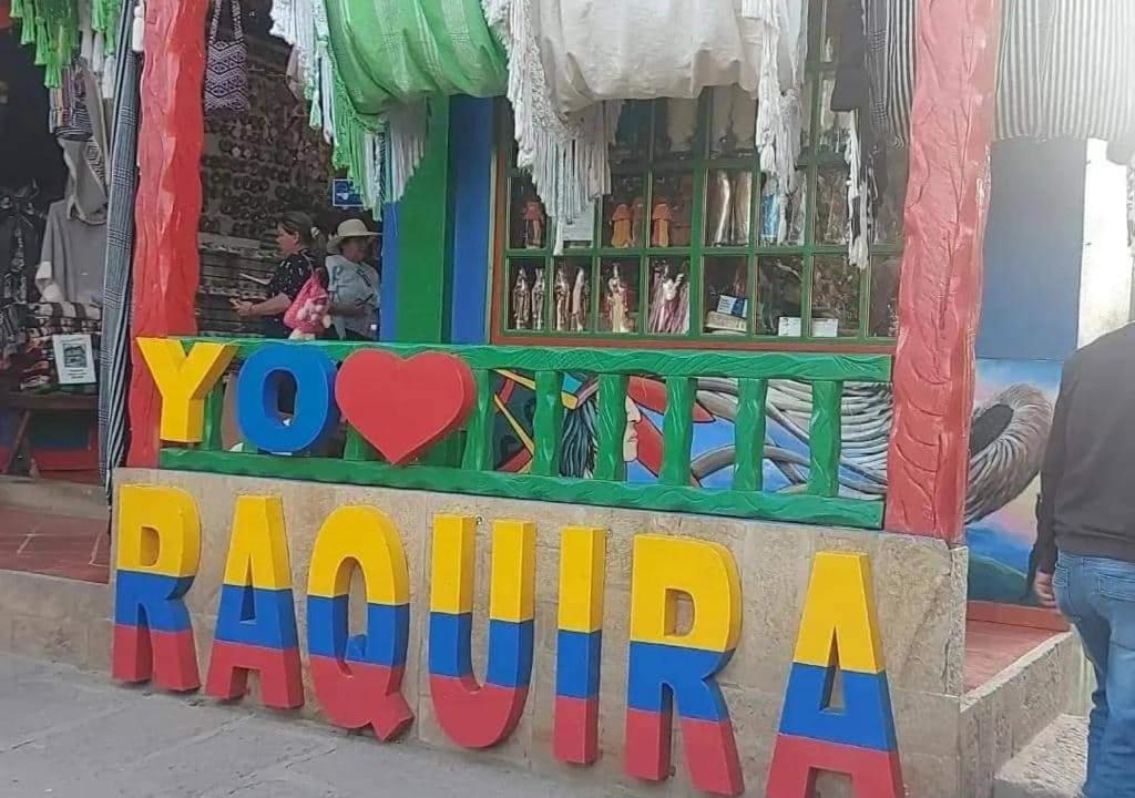 Photo of Others in Raquira