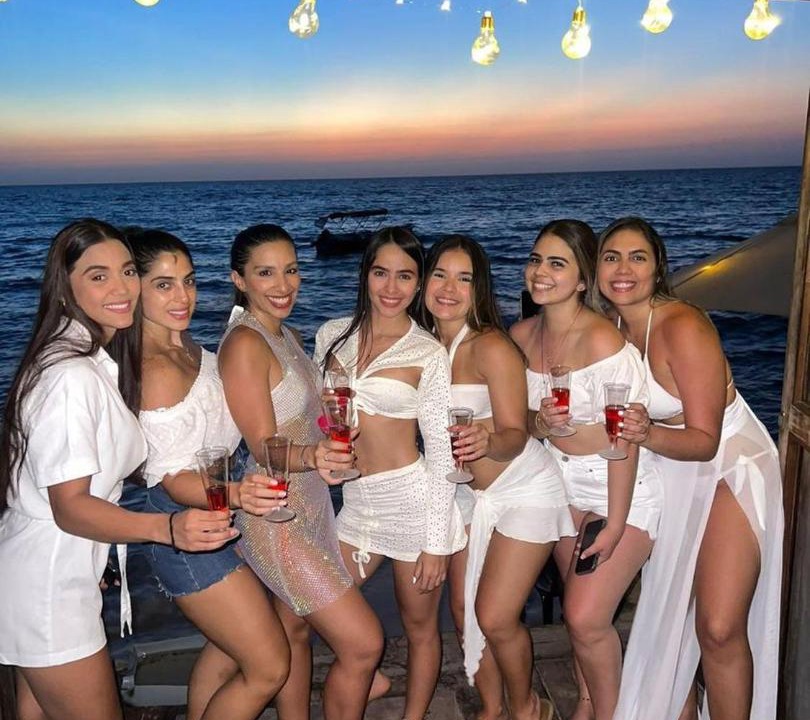 Photo of Others in Bocachica
