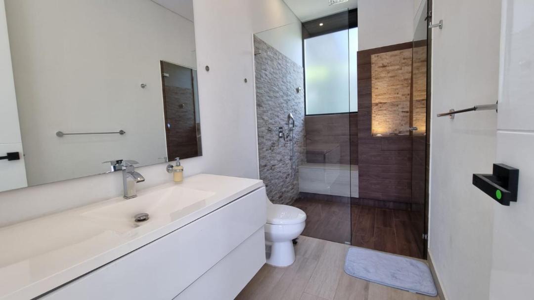 Photo of Bathroom in Nimaima
