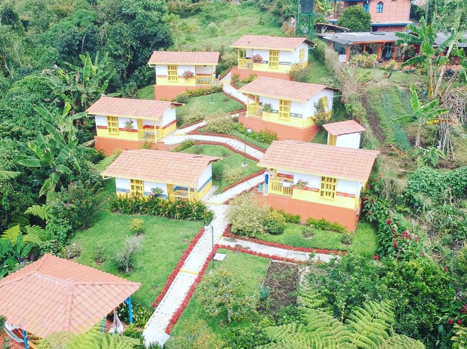 Photo of Others in Jardin