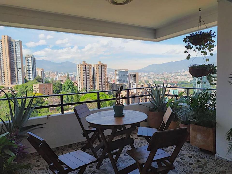 Photo of Patio Balcony in Castropol