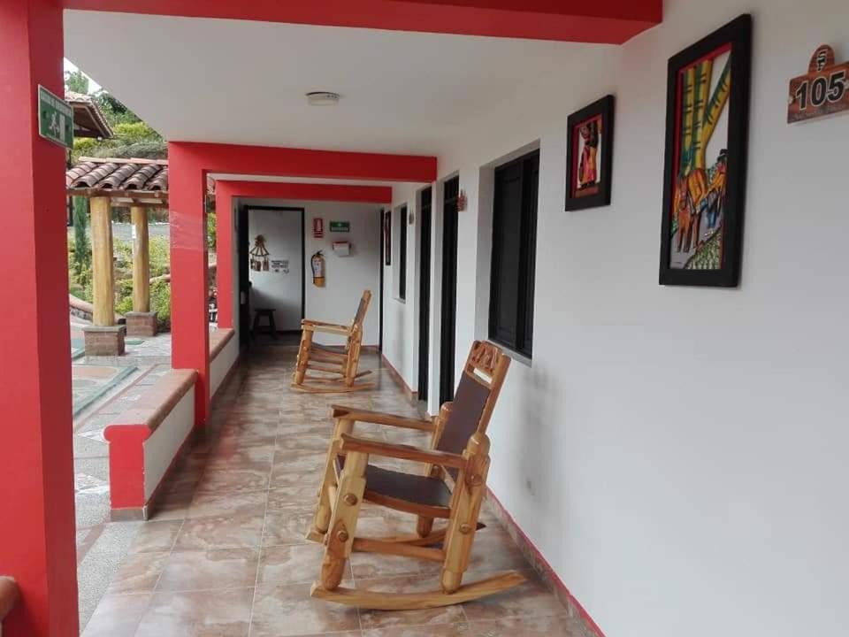 Photo of Others in La Estrella