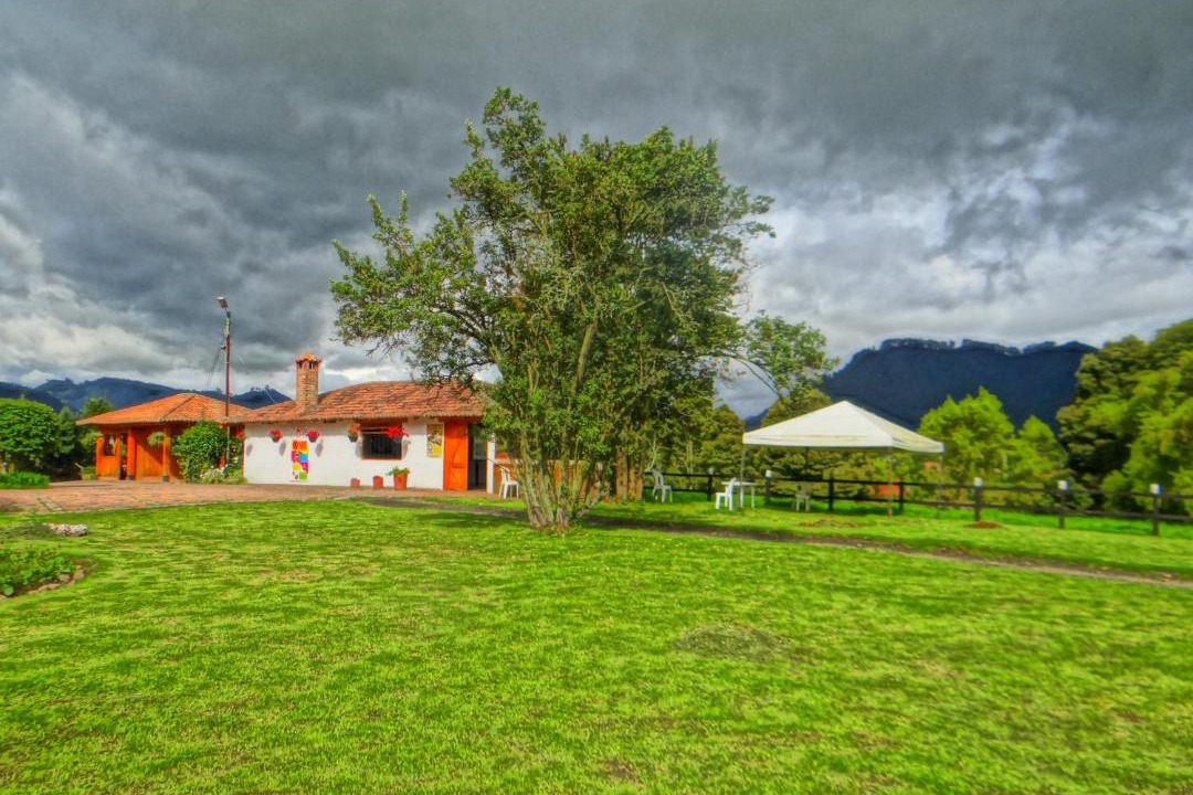 Photo of Others in Tabio