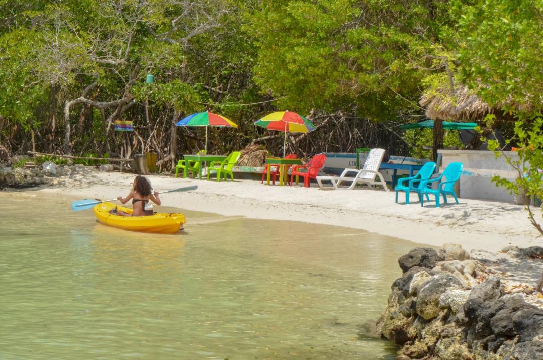 Photo of Others in Isla Tintipan