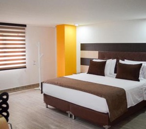 Apartahotel Montes 