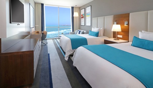 Classic Room, 2 Queen Beds, Ocean View (High Floor)