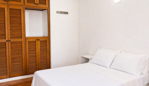 Double Room, Housekeeping, City View