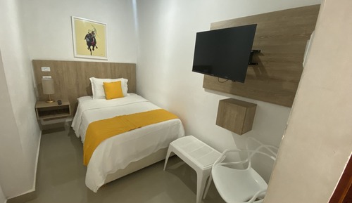 Basic Single Room, No Windows