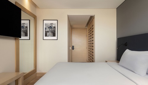 Basic Room, 1 Double Bed