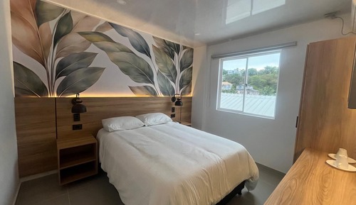 Deluxe Double Room, Courtyard View