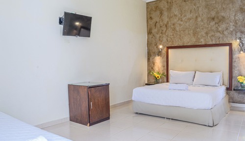 Superior Triple Room